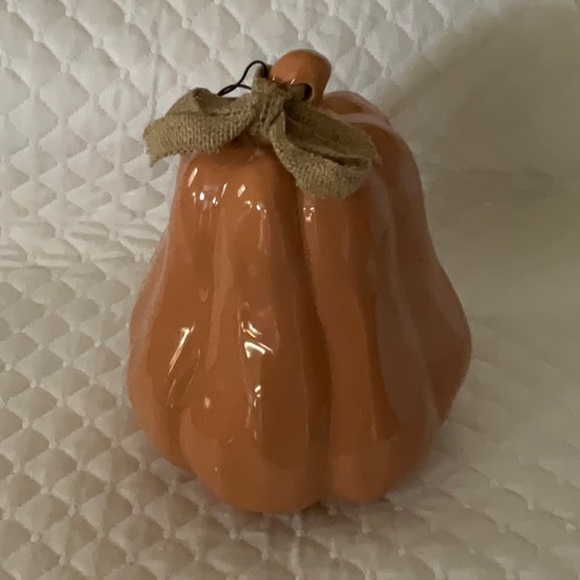 Rae Dunn Harvest Birdhouse - Picture 2 of 3